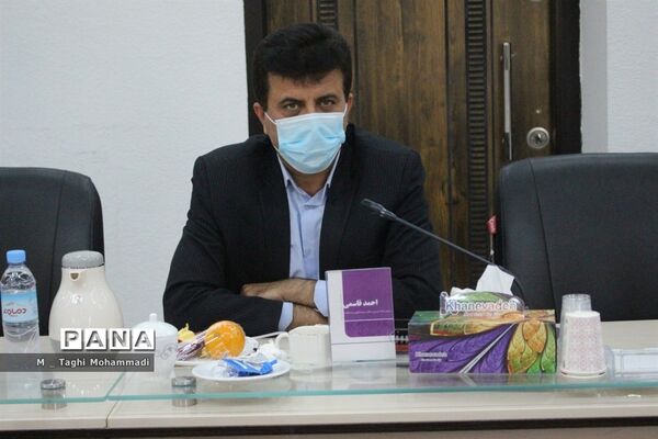 نشست مدیران و روسای آموزش و پرورش  شهرستان‌ها و مناطق استان بوشهر با معاون وزیر