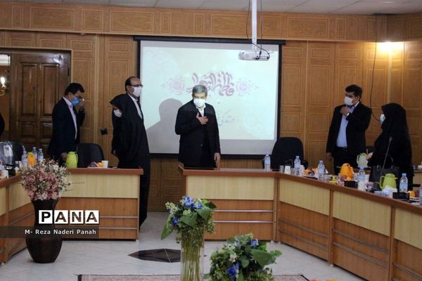 نشست تخصصی زنان، توسعه و مشارکت اجتماعی بانوان آموزش و پرورش استان بوشهر