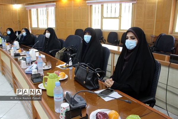 نشست تخصصی زنان، توسعه و مشارکت اجتماعی بانوان آموزش و پرورش استان بوشهر