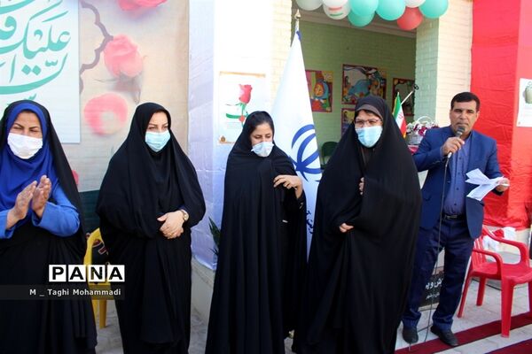 تجلیل ازبانوان اداره آموزش و پرورش شهرستان بوشهر به مناسبت  ولادت حضرت زهرا (س) و روز زن