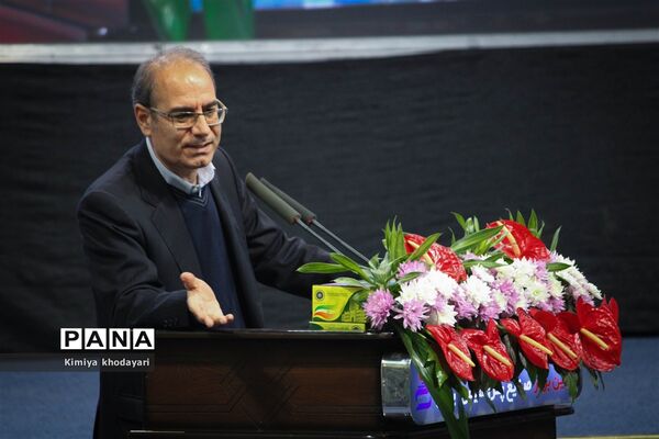 مراسم تجلیل از صادرکنندگان برگزیده آذربایجان شرقی