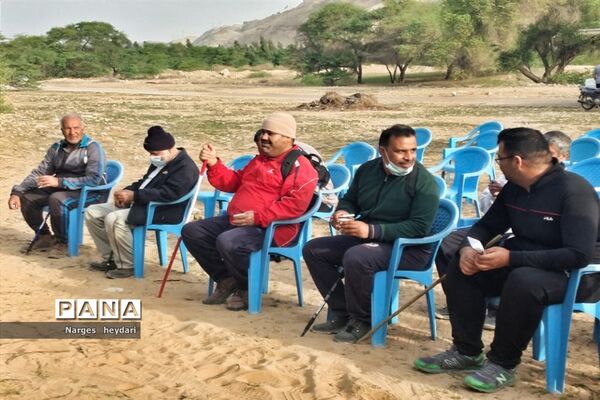 برگزاری همایش مردمی به مناسبت دهه فجر شهرستان امیدیه