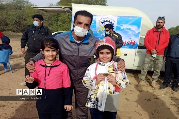 برگزاری همایش مردمی به مناسبت دهه فجر شهرستان امیدیه