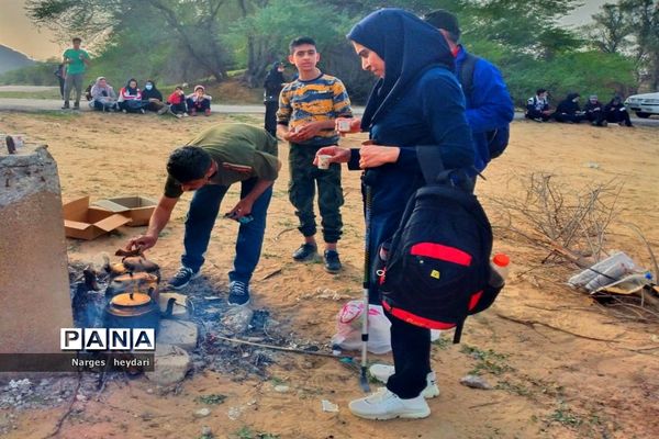 برگزاری همایش مردمی به مناسبت دهه فجر شهرستان امیدیه