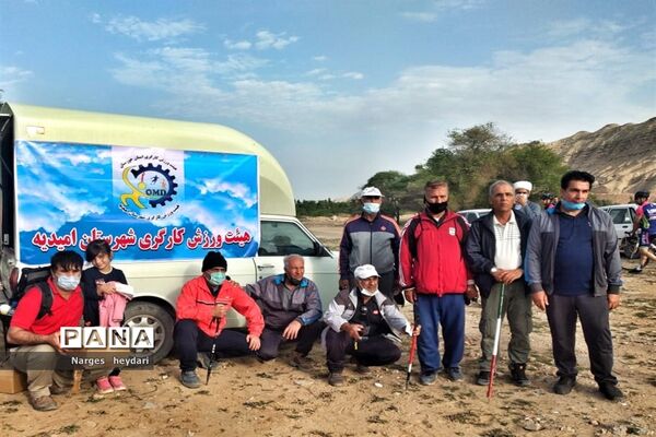 برگزاری همایش مردمی به مناسبت دهه فجر شهرستان امیدیه