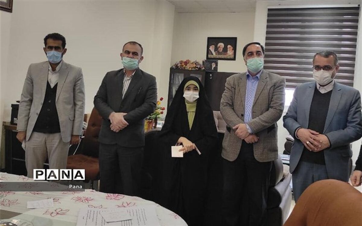 قدردانی فرماندار گلوگاه از دانش‌آموز خبرنگار پانا