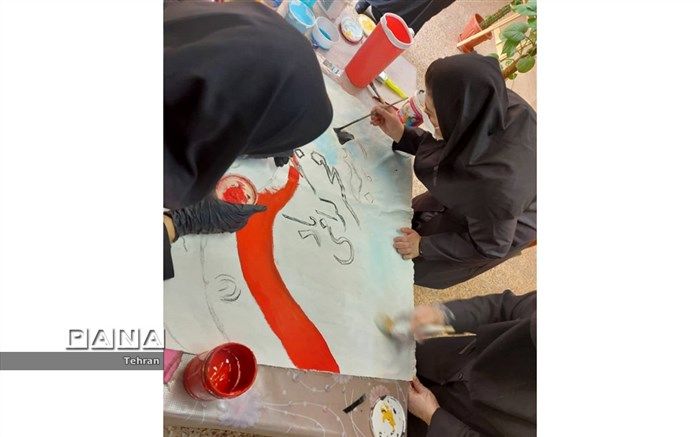 تقدیر مدیر آموزش و پرورش منطقه 3 از هنرجویان مدرسه حضرت زینب (س)