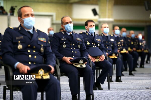 دیدار جمعی از فرماندهان نیروی هوایی و نیروی پدافند هوایی ارتش با رهبر انقلاب