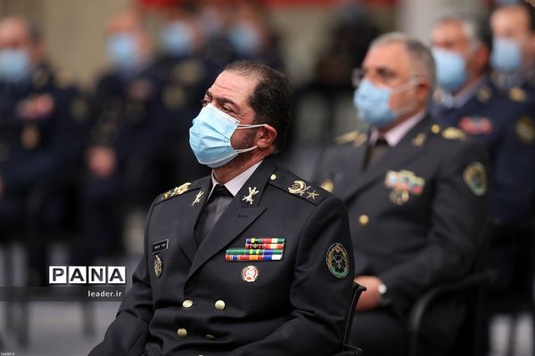 دیدار جمعی از فرماندهان نیروی هوایی و نیروی پدافند هوایی ارتش با رهبر انقلاب