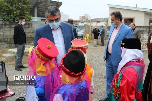 کلنگ‌زنی هنرستان دخترانه کاردانش در محمودآباد