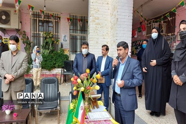 برگزاری نمایشگاه حجاب وعفاف  وهنرهای دستی درهنرستان طوبی شهرستان حمیدیه