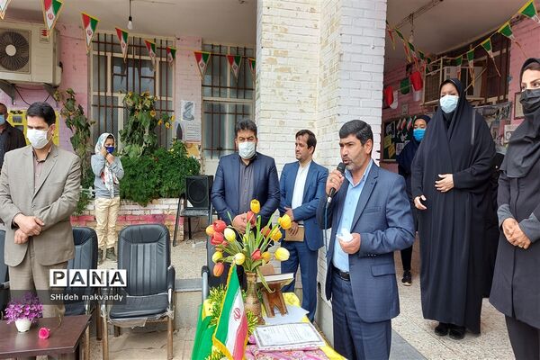 برگزاری نمایشگاه حجاب وعفاف  وهنرهای دستی درهنرستان طوبی شهرستان حمیدیه