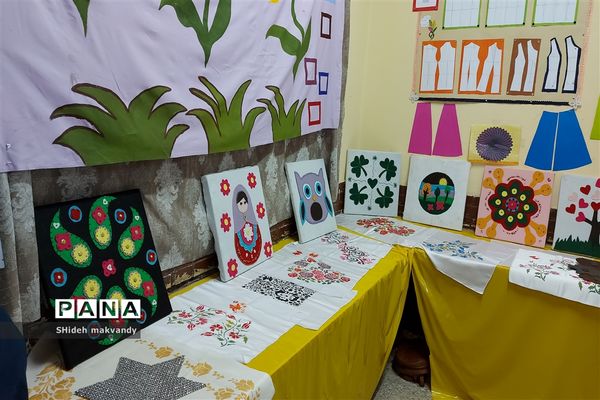 برگزاری نمایشگاه حجاب وعفاف  وهنرهای دستی درهنرستان طوبی شهرستان حمیدیه