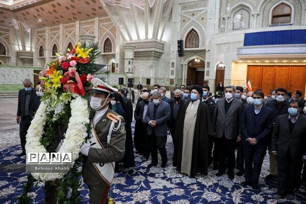 تجدید میثاق اعضای شورا و شهرداری تهران با آرمان‌های امام راحل
