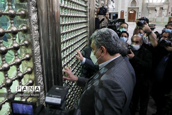 تجدید میثاق اعضای شورا و شهرداری تهران با آرمان‌های امام راحل