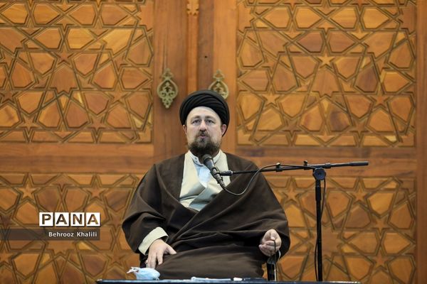 تجدید میثاق اعضای شورا و شهرداری تهران با آرمان‌های امام راحل