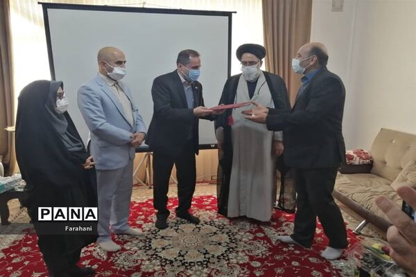 آیین واگذاری ۱۵۷ واحد مسکونی به مددجویان استان تهران با محوریت  ورامین