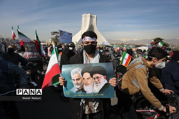 راهپیمایی یوم الله ۲۲ بهمن در تهران- ۲