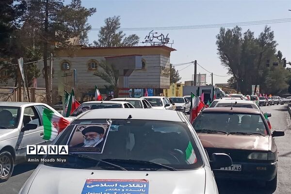حضور پرشور مردم زاهدان در راهپیمایی خودرویی 22 بهمن