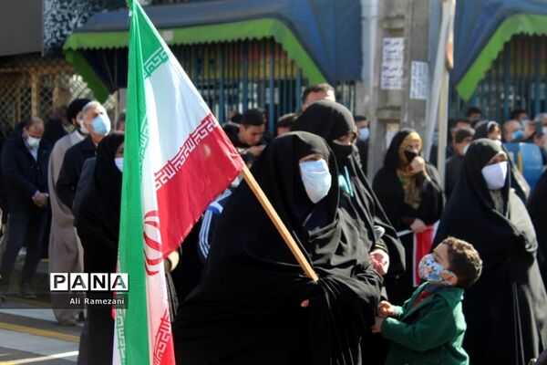 راهپیمایی خودرویی ۲۲ بهمن در قائمشهر