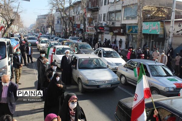 راهپیمایی خودرویی ۲۲ بهمن در قائمشهر