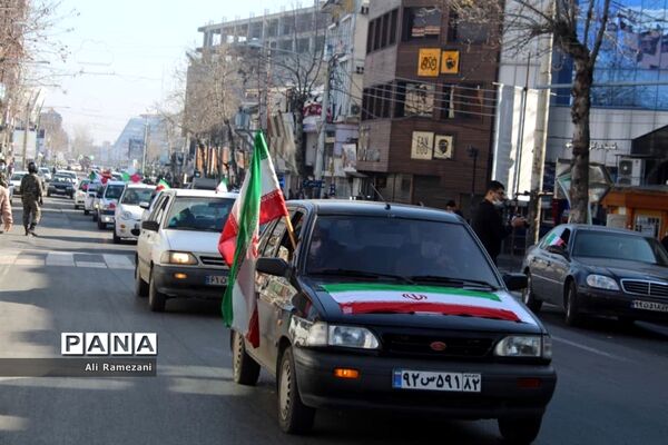 راهپیمایی خودرویی ۲۲ بهمن در قائمشهر