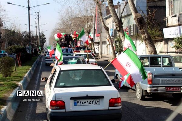 راهپیمایی خودرویی ۲۲ بهمن در قائمشهر