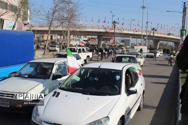 راهپیمایی خودرویی ۲۲ بهمن در قائمشهر