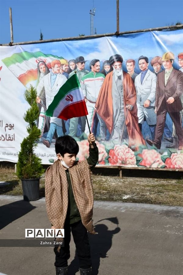 راهپیمایی خودرویی ۲۲ بهمن در محمودآباد