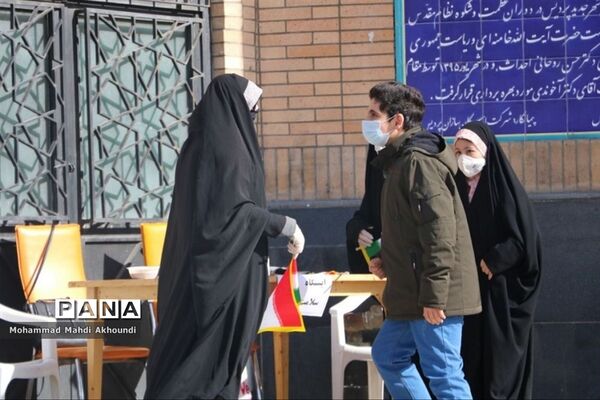 جلوه های باشکوه حضور مردم در راهپیمایی متفاوت پردیس‬