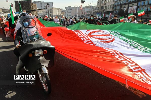 راهپیمایی یوم الله ۲۲ بهمن در تهران- 3