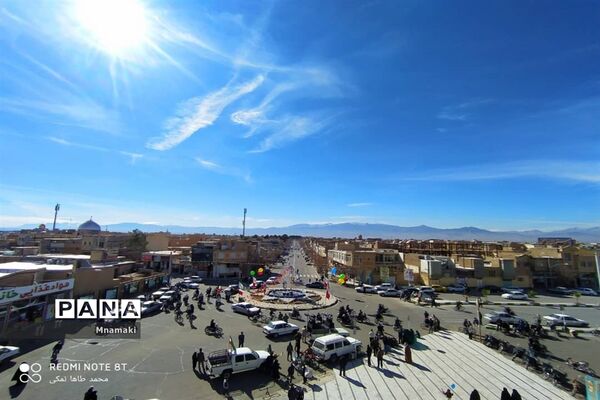 برگزاری راهپیمایی یوم الله 22 بهمن در آران و بیدگل