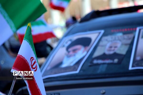 راهپیمایی 22 بهمن  در مشهد مقدس