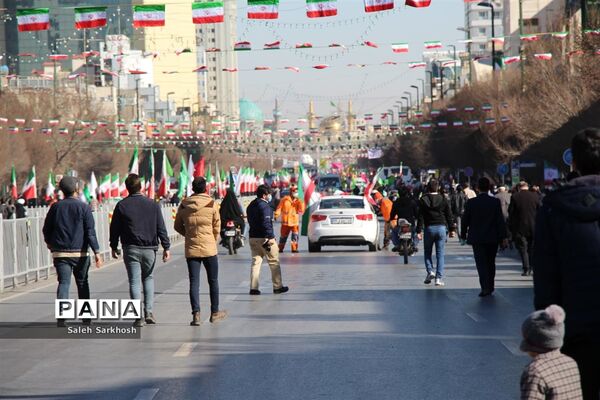 راهپیمایی 22 بهمن  در مشهد مقدس