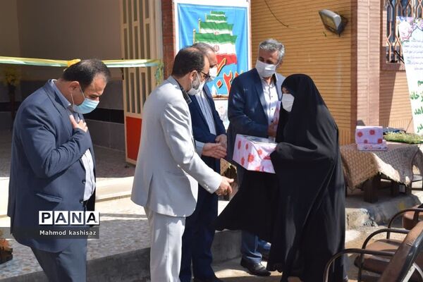 افتتاح سالن  نمازخانه و سالن مطالعه دبیرستان شاهد بنت الهدی صدر