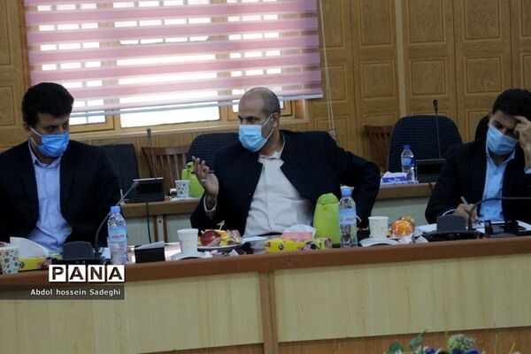 نشست مشترک شورای معاونان اداره کل آموزش و پرورش استان بوشهر و شهرستان بوشهر