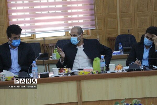 نشست مشترک شورای معاونان اداره کل آموزش و پرورش استان بوشهر و شهرستان بوشهر