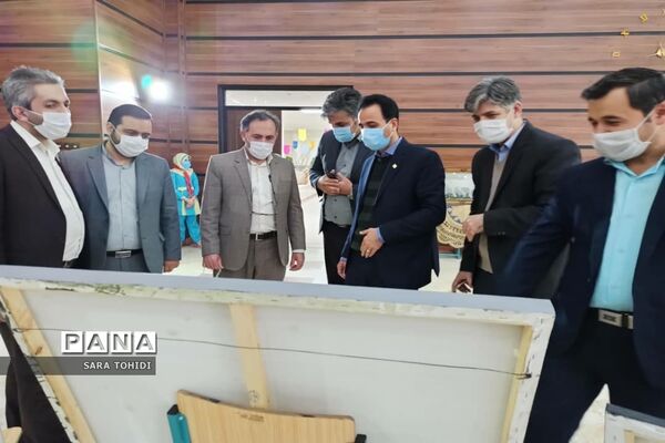 نمایشگاه هنری دانش‌آموزان و فرهنگیان پردیس