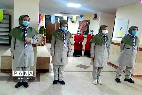 نمایشگاه هنری دانش‌آموزان و فرهنگیان پردیس