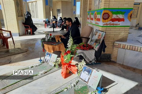 یادواره شهیدعبدالرحمن آدمی درگلزار شهدای ابرکوه