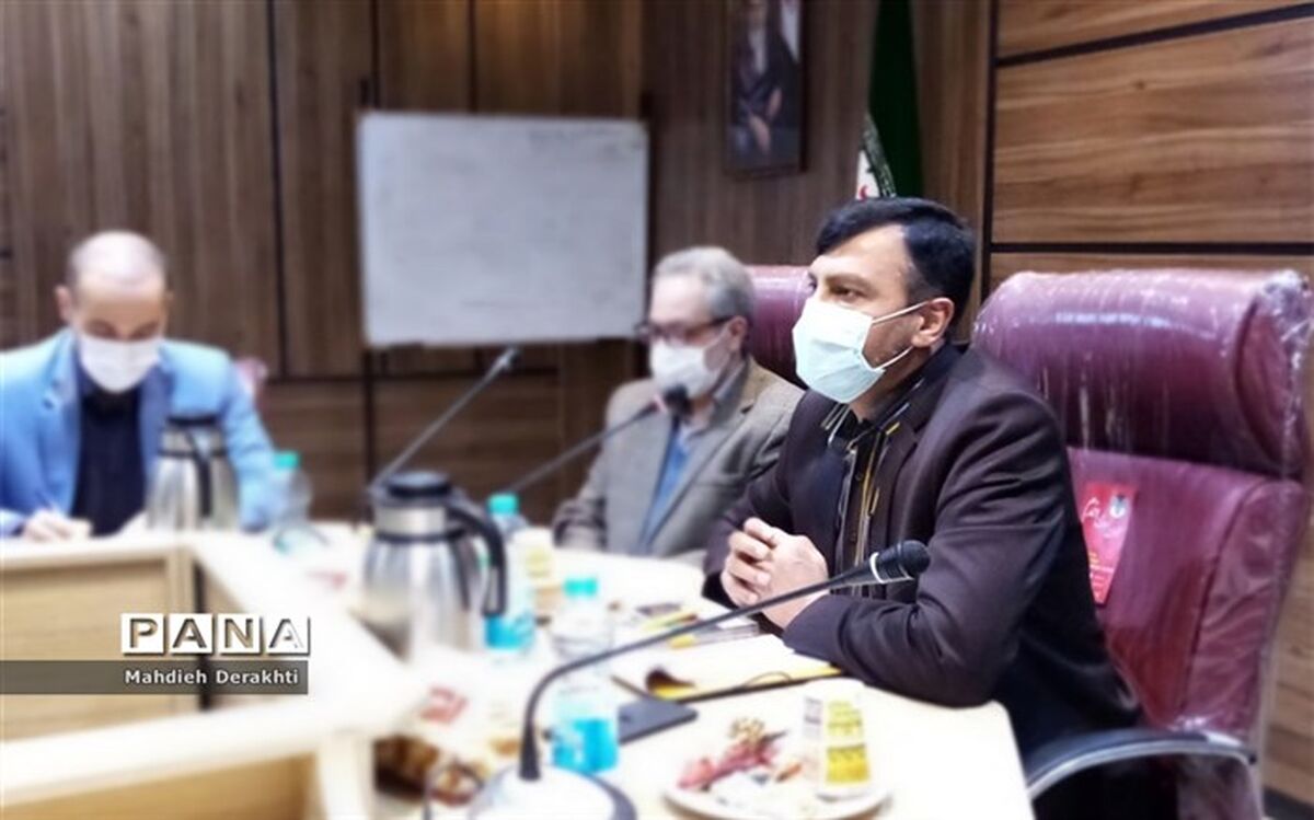 جلوگیری از آموزش های یک سویه، اولویت اول مدیران مدارس است
