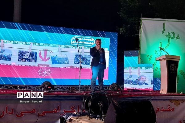 جشن بزرگ پیروزی انقلاب در شهرستان امیدیه