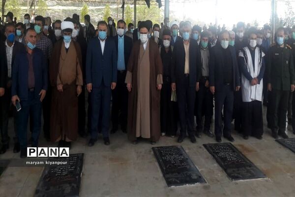 راهپیمایی خودرویی و موتوری ۲۲ بهمن و ادای احترام به شهدا در مسجدسلیمان