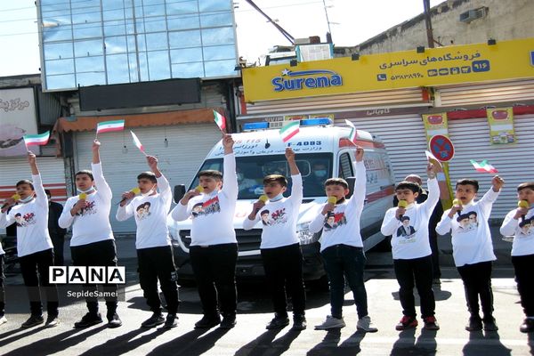 راهپیمایی خودرویی 22 بهمن درشهرستان نی ریز