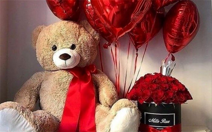 وقتی «ولنتاین‌ها» جای جشنهای ملی می نشینند