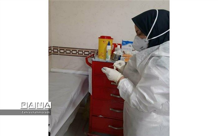 آغــاز نخستین مرحله واکسیناسیون  روسی در بیمارستان شهــدای لنجان