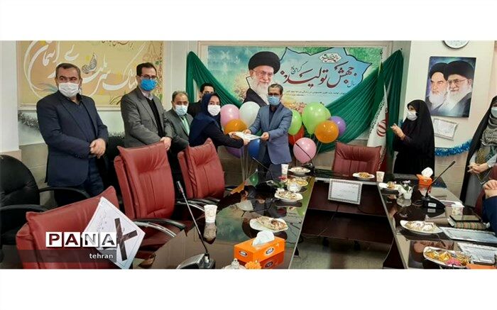 معلمان پژوهنده نگین انگشتری آموزش و پرورش هستند