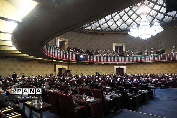 اختتامیه نخستین جمع‌سپاری تدوین سیاست‌های کلی برنامه هفتم توسعه
