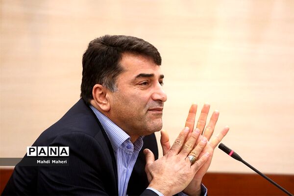 نشست هم اندیشی مدیران سازمان دانش آموزی سراسر کشور -2