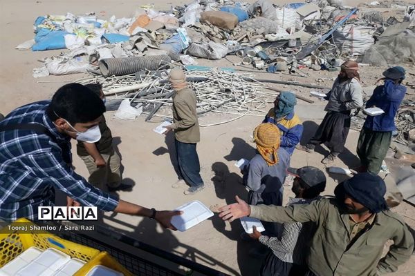 فعالیت خیرین جوان «کمپین معرفت» منطقه 14